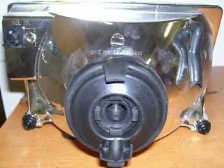 Přední světlo levé