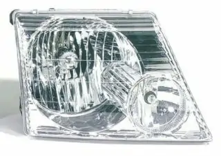 Přední světlo pravé