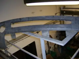 2006 - 09 H3 HUMMER - přední nárazník