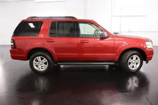 Boční okno -pravé přední dveře Explorer