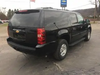 2007 - 14  CHEVROLET SUBURBAN-  Zadní okno