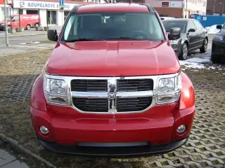 2007 - 2011 DODGE NITRO - čelní okno