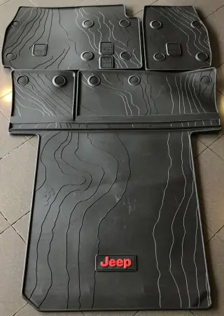 2018 JEEP WRANGLER  - GUMOVÉ KOBEREČKY