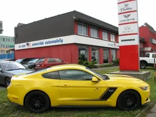 Boční okno - pravé přední dveře