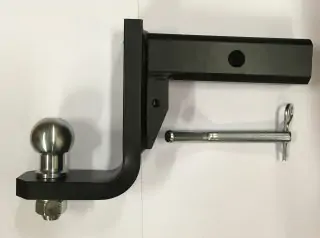 Adaptér tažného zařízení včetně koule