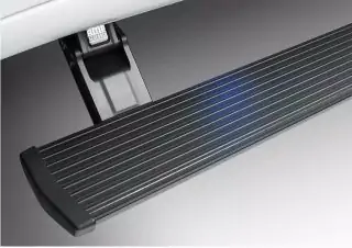 2019 - 23 Chevrolet Silverado , GMC Sierra - elektrické nášlapy