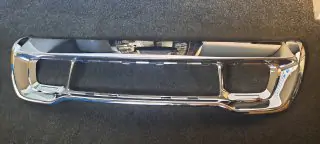 2014 - 18 JEEP GRAND CHEROKEE - mřížka nárazníku chromová