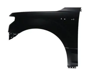 Přední blatník levý