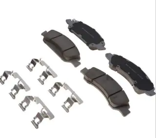 Brzdové destičky - přední sada