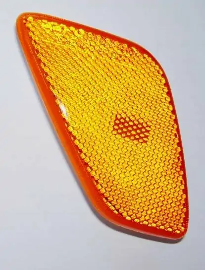 Přední blinkr pravý