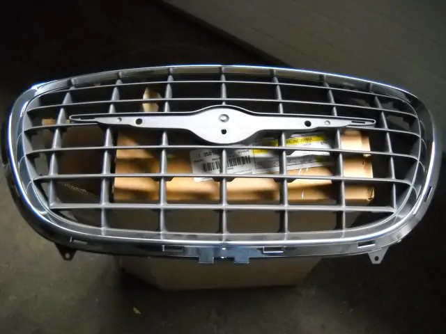 Mřížka 2002 - 04 Chrysle Concorde