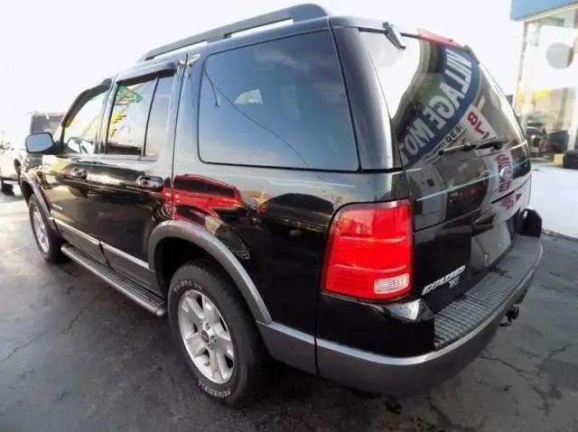 Boční okno - levé zadní  dveře Explorer