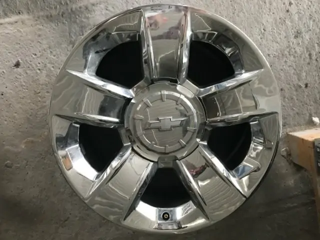 2014 - 2018 SILVERADO,SUBURBAN, TAHOE - KOLO 20X9 +