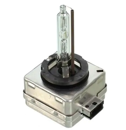 Přední světlo - žárovka XENON