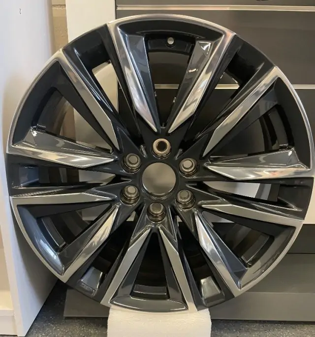 2021-24 CADILAC ESCALADE , ESCALADE ESV - originál disk 20x9