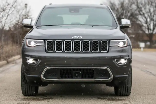 2016 - 20  JEEP GRAND CHEROKEE - čelní okno
